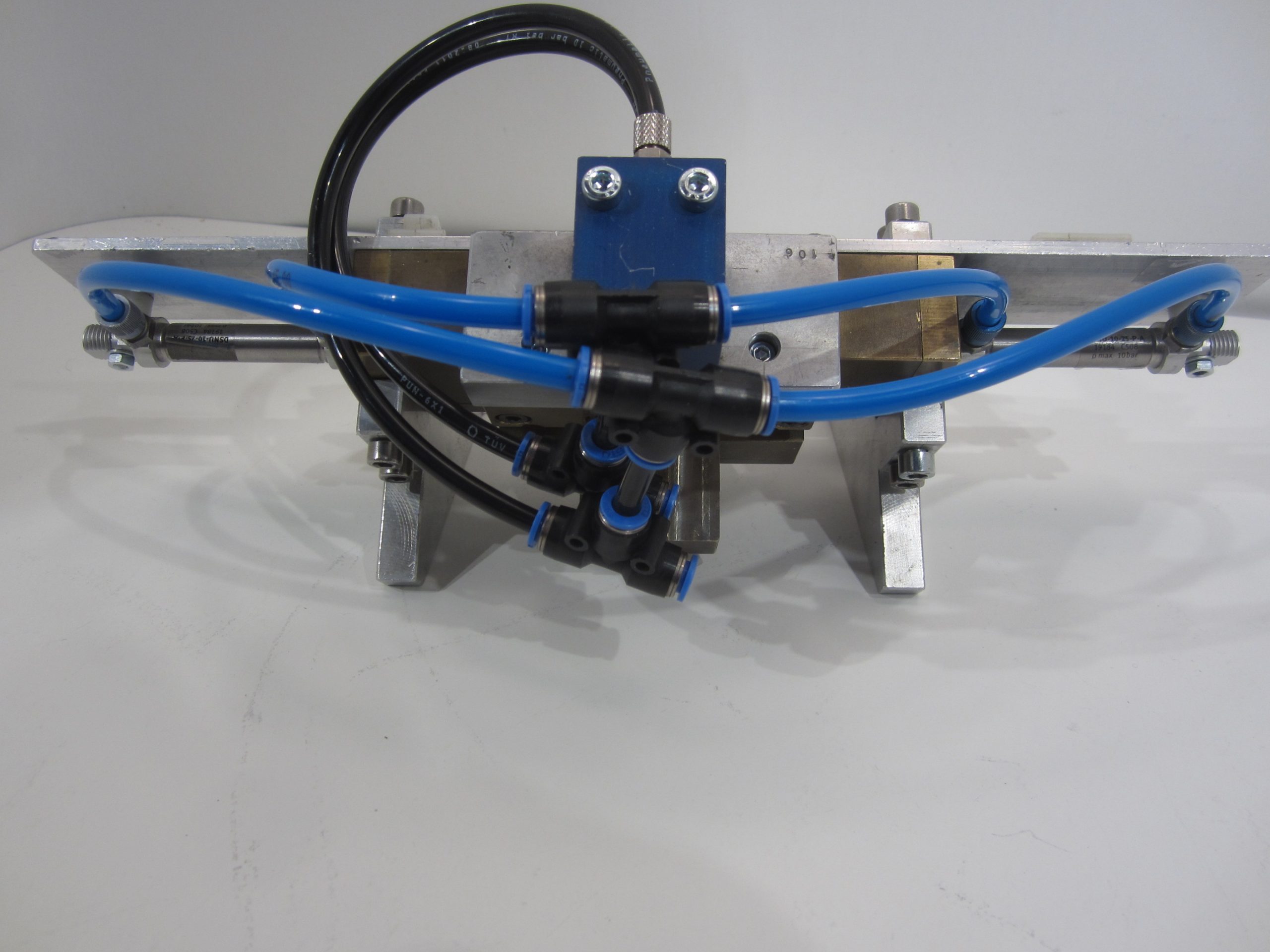 Preperation of SMT components pneumatic - Image 2