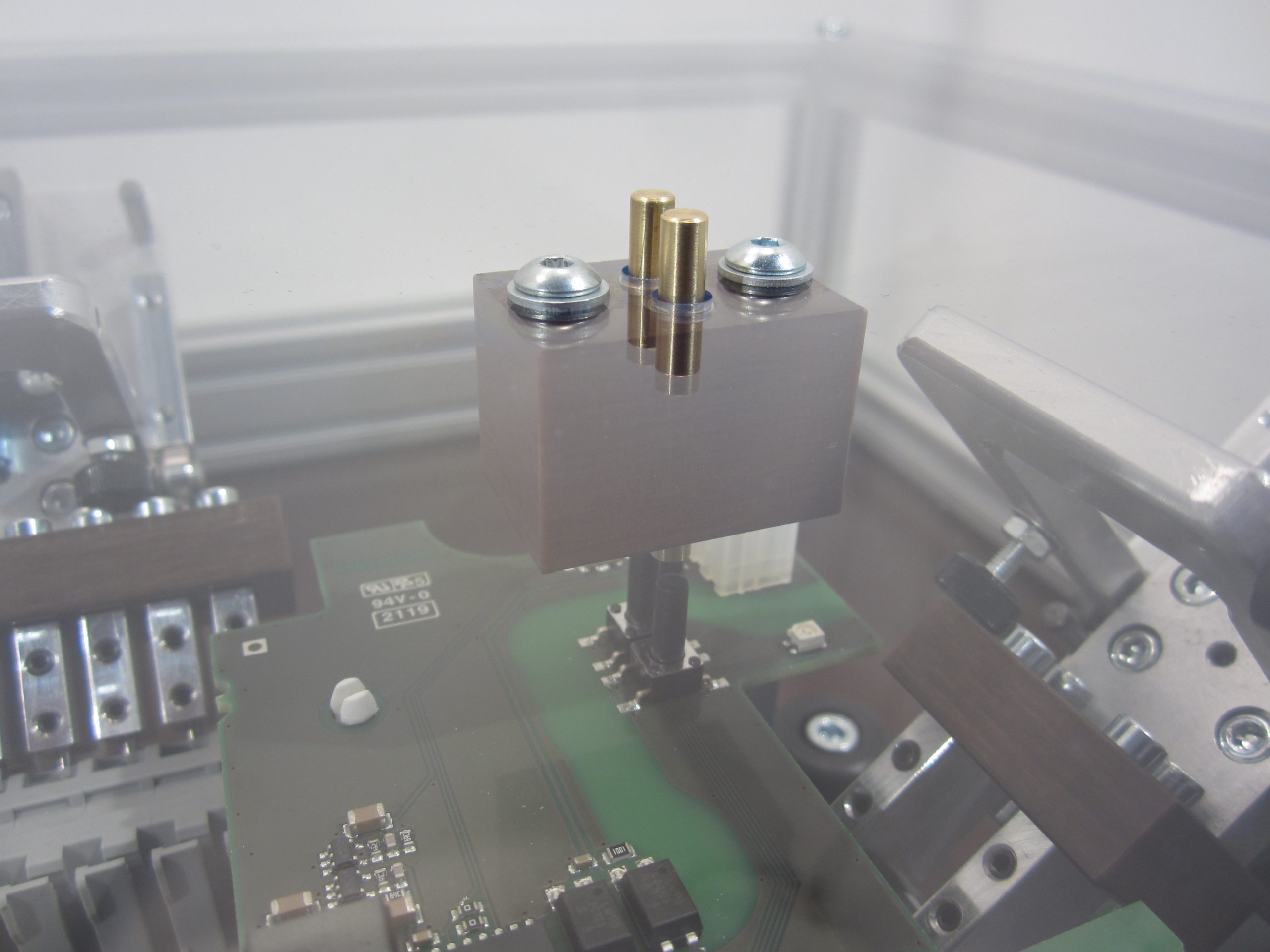 High Current Fixture - Image 3